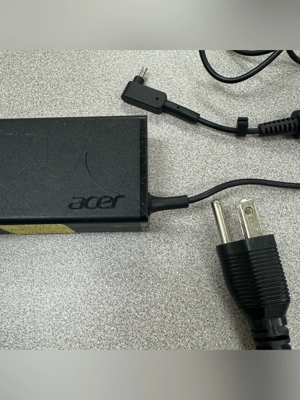 Acer Black AC Power Adapter with Right-Angle DC Plug-Chromebook